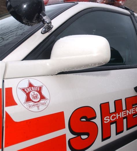 Police: Dog shot after attacking Schenectady County deputy